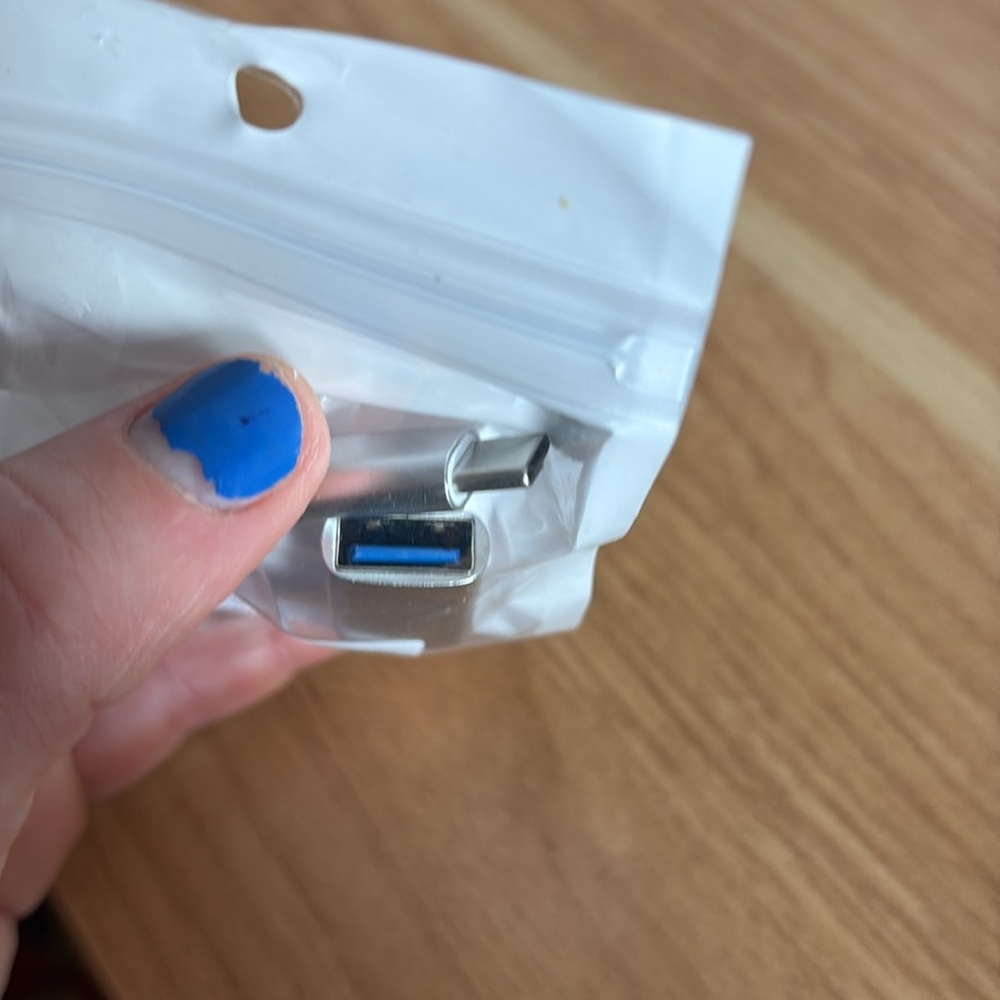 USB Adapter for Mac - Silver - Picture 2 of 4